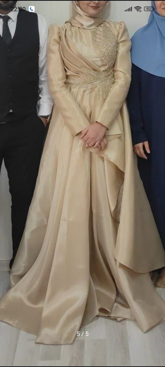 Bej Uzun Kollu Drapeli Kadın Abiye - Görsel 5