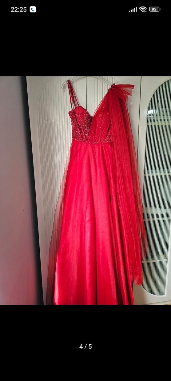 Kırmızı Uzun Drapeli Kadın Abiye - Görsel 4