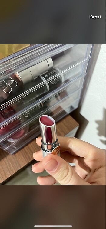 Kiko Renkli Lip Balm 06 Blackberry