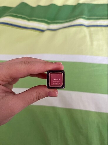 Revolution Revolution Pro Gloss Hydra Become