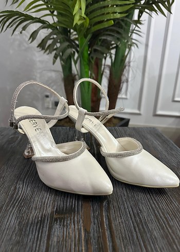 38 Beden beyaz Renk Beyaz Parlak Yılan Desenli Stiletto Topuklu Ayakkabı