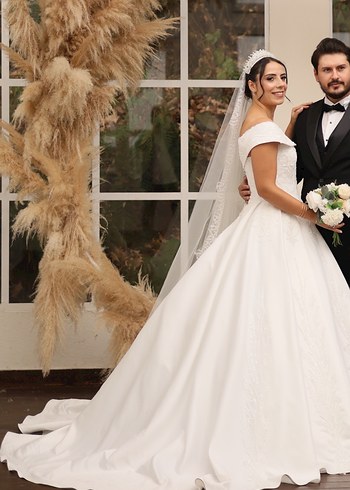Klasik Prenses Beyaz Gelinlik - Görsel 6