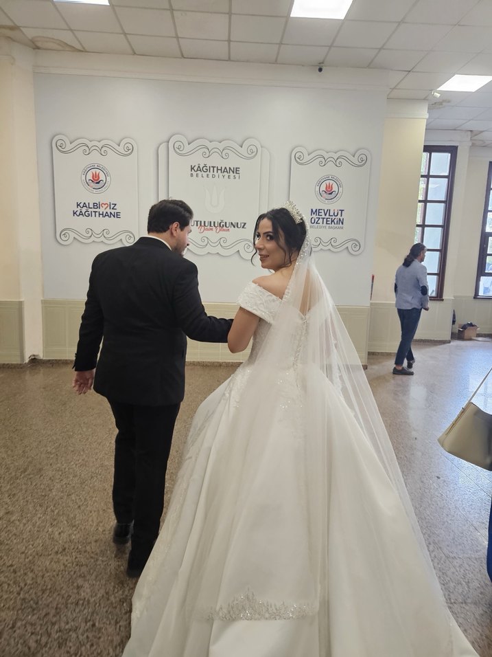 Klasik Prenses Beyaz Gelinlik - Görsel 4