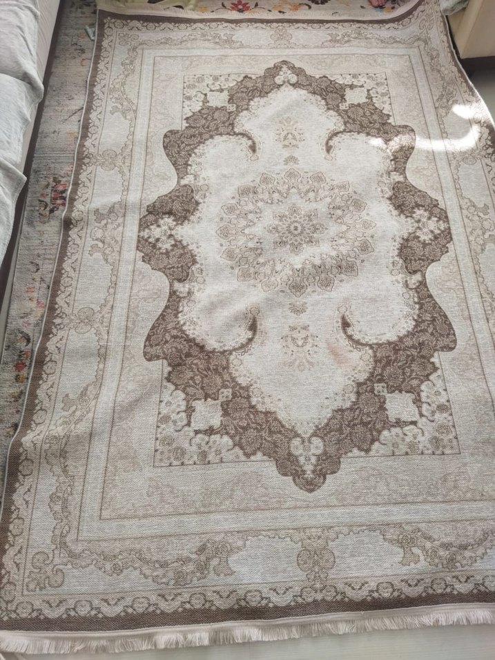 Kahverengi ve Gri Desenli Klasik Halı - Görsel 2