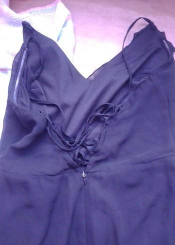 Siyah V Yakalı Uzun Saten Elbise - Görsel 4