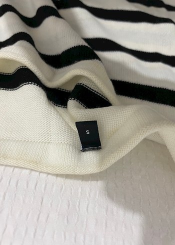 s Beden Çizgili Beyaz Kadın Triko Sweatshirt