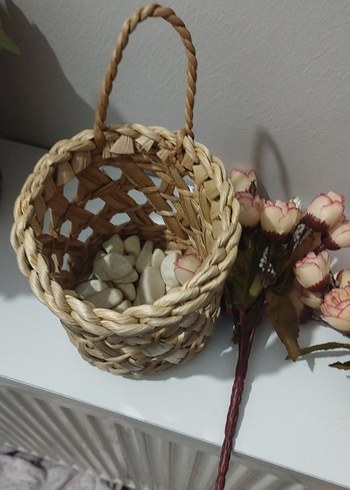 Bej Hasır Sepette Dekoratif Çiçekler - Görsel 5