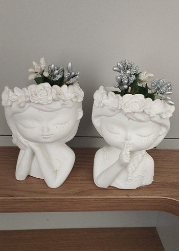 Beyaz Çiçekli Dekoratif Figürin Seti - Görsel 2