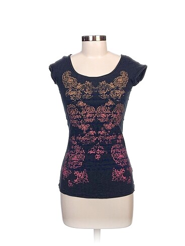 Vintage Love T-shirt %70 İndirimli.
