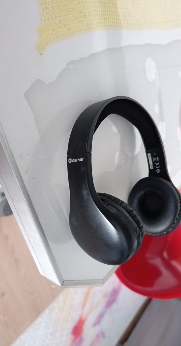 Siyah Kulaküstü Kablosuz Kulaklık Bluetooth lu - Görsel 3