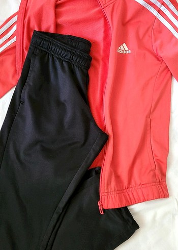 Fermuarlı Orjinal Adidas Eşofman Üstü ve Siyah Alt - Görsel 3