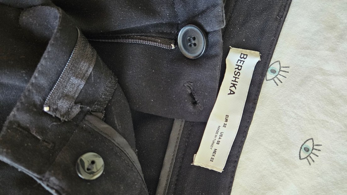 Siyah Kadın Kumaş Pantolon - Görsel 2