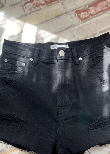 Pull and Bear PULL&BEAR Siyah Rahat Kesim Kadın Denim Kot Şort