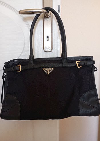 Prada Siyah Deri Kadın El Çantası