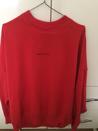 Reserved sweatshirt