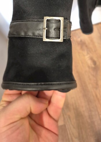 Sıfır AVVA marka Siyah Erkek Süet Kürklü ve Kapüşonlu Ceket Mont - Görsel 4