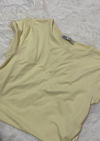 Pastel Sarı Kısa Kollu Basic Tişört - Görsel 2