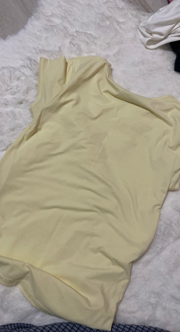 Pastel Sarı Kısa Kollu Basic Tişört - Görsel 3