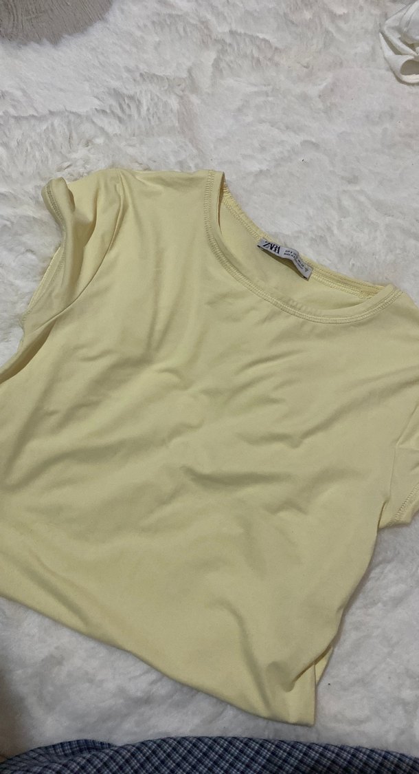 Pastel Sarı Kısa Kollu Basic Tişört - Görsel 2