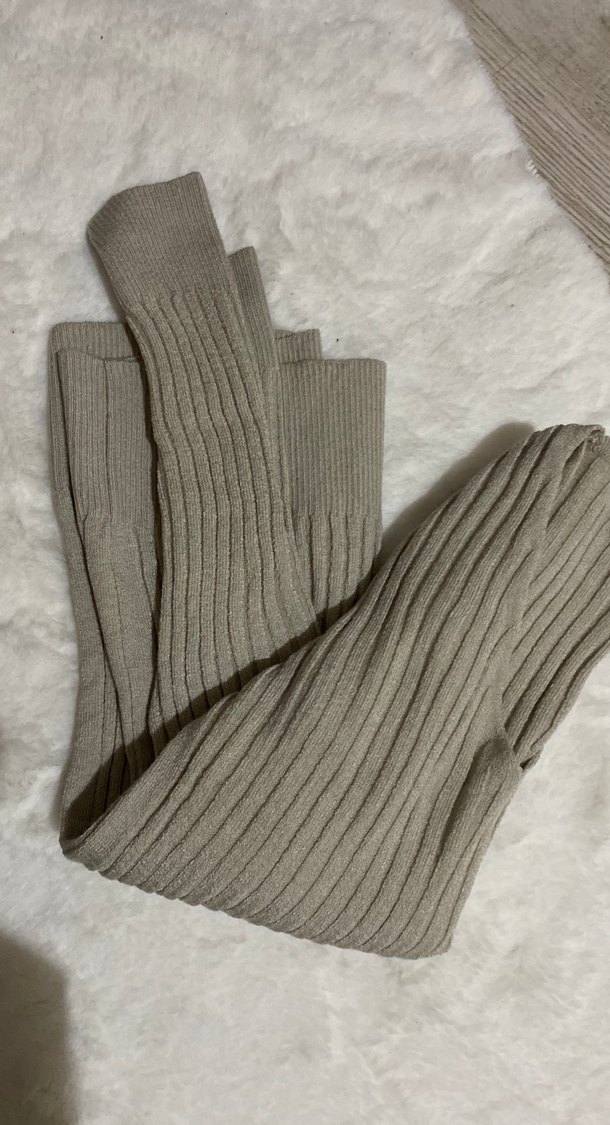 Bej V Yaka Triko Kadın Kazak - Görsel 2