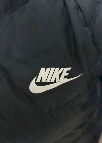 Nike Erkek Çocuk Mont - Görsel 5