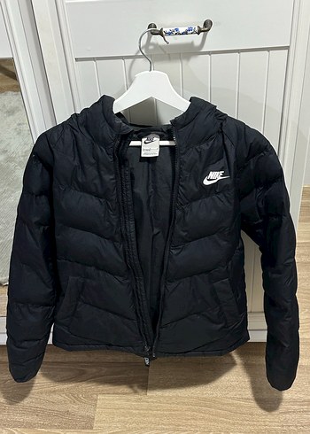 Nike Erkek Çocuk Mont - Görsel 2