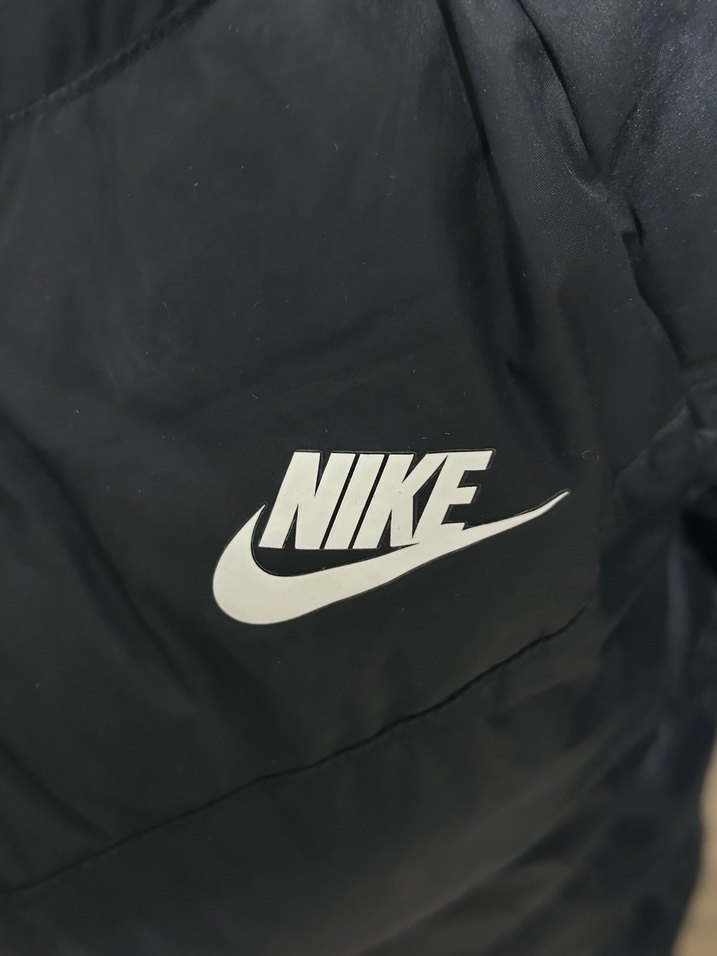 Nike Erkek Çocuk Mont - Görsel 5