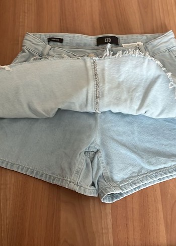 LTB Kadın Mavi Mini Kot Şort Rahat Kesim