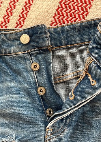 Diğer Düğmeli Nakışlı Mavi Mini Denim Şort