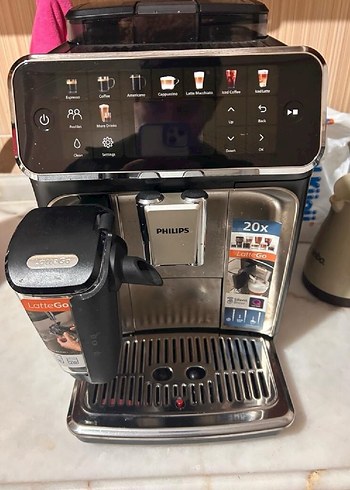 Philips EP5547/90 Kahve Makinesi