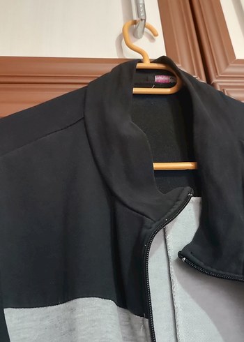 Gri Uzun Fermuarlı Kadın Spor üst - Görsel 3