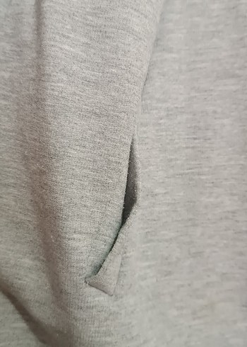 Gri Uzun Fermuarlı Kadın Spor üst - Görsel 4