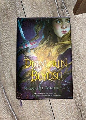 Dikenlerin Büyüsü - Margaret Rogerson