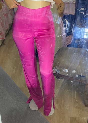 Zara Parlak Pembe Saten Pantolon