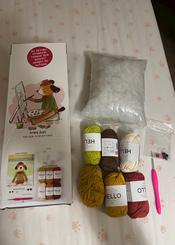 Beden Renk Ressam Köpek Amigurumi Kit - Pastel Camel