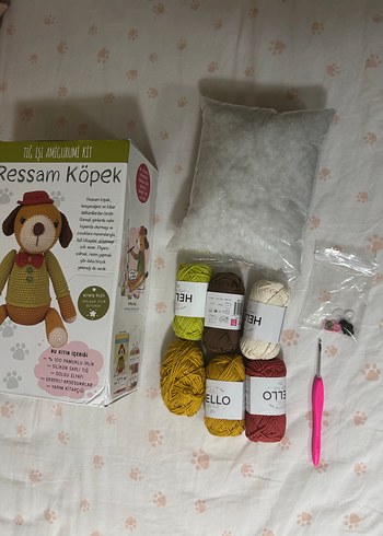 Beden Ressam Köpek Amigurumi Kit - Pastel Camel