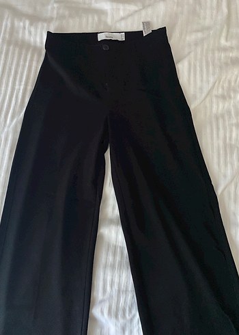 Bershka Siyah Bershka Kadın Kumaş Pantolon