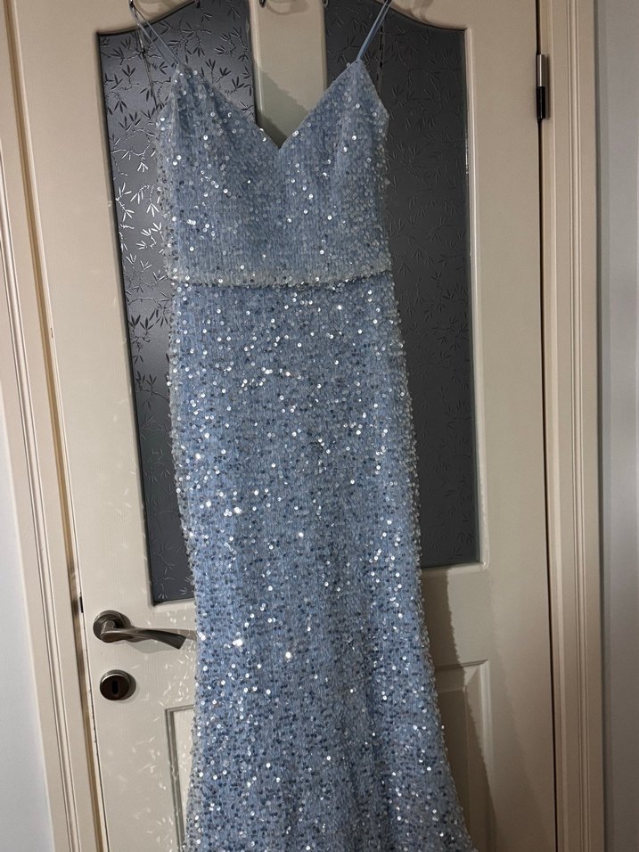 Maxra Govanna Boncuk İşlemeli Uzun V Yaka Kadın Abiye Elbise - Görsel 2