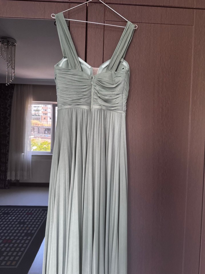 Uzun Pilili Su Yeşili Abiye Elbise - Görsel 4