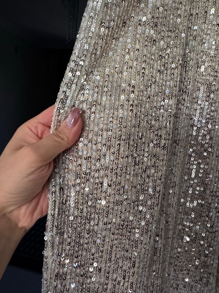 V Yaka Drapeli Uzun Gümüş Abiye Elbise - Görsel 3