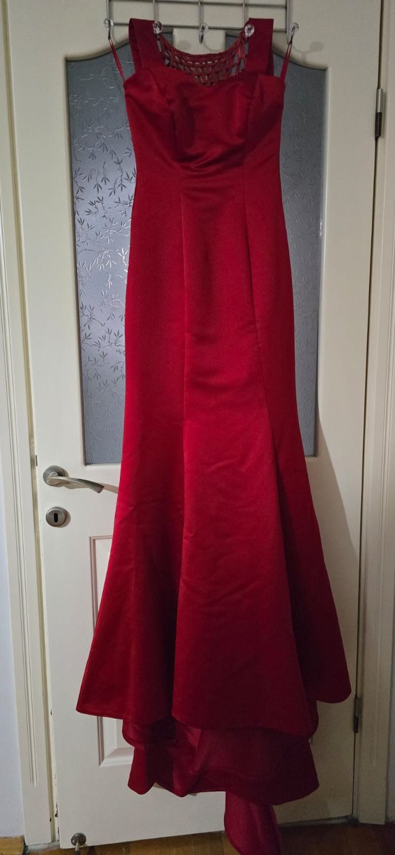 Kırmızı İşlemeli Midi Abiye Elbise - Görsel 3