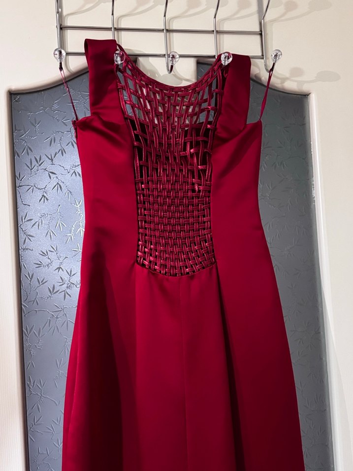 Kırmızı İşlemeli Midi Abiye Elbise - Görsel 4