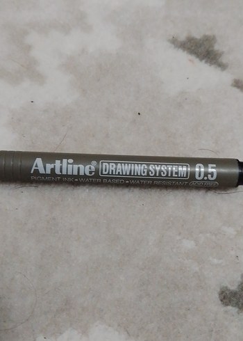 Artline Drawing System 0.5 Kalem