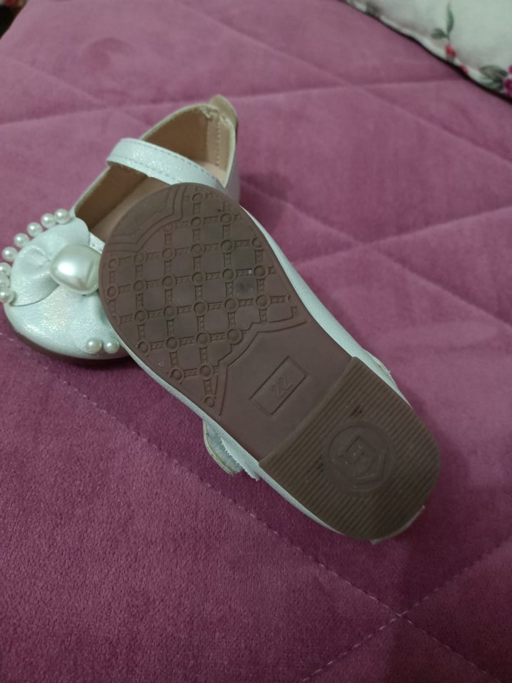 Kız Çocuk Beyaz Fiyonklu Babet Ayakkabı - Görsel 3