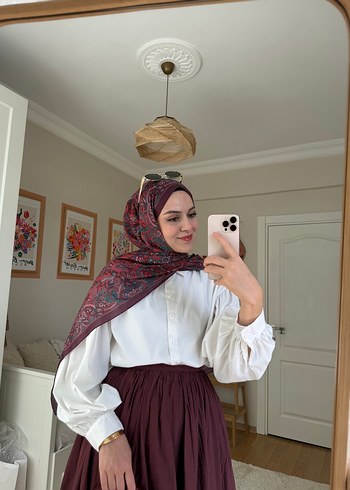 Beyaz gömlek