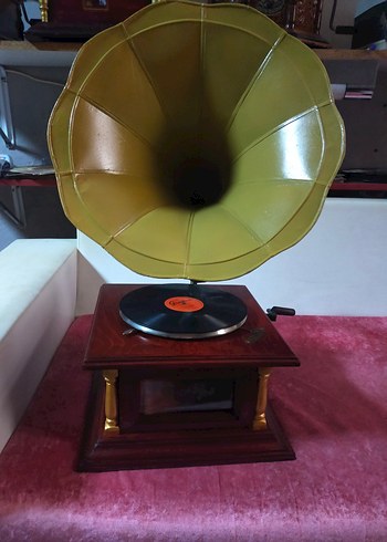 antika gramofon mükemmel - Görsel 2