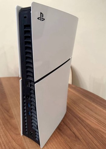 Sony PlayStation 5 Oyun Konsolu