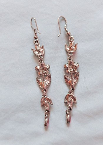 Mineli çiçek tasarımlı otantik küpeler - Görsel 5