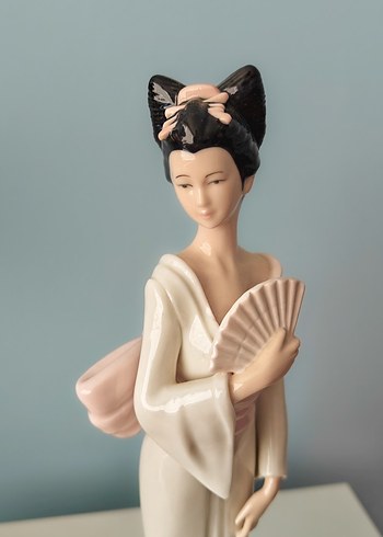 Leonardo Collection Geisha Biblo - Görsel 3