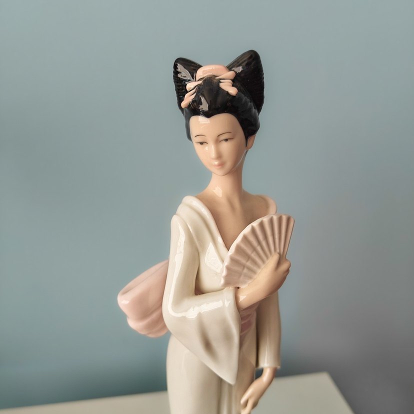 Leonardo Collection Geisha Biblo - Görsel 3